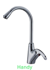 China Polished Single Lever Mixer Taps , Brass Ceramic Kitchen Sink Water Faucet with One Hole supplier