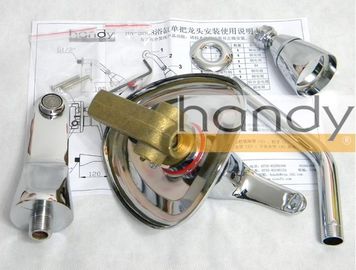 Single Handle Brass Wall Mount Bathroom Sink Faucet / Three Holes Bathtub Mixer Tap