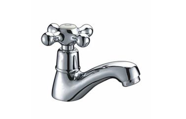 Deck Mounted Brass Single Hole Bathroom Sink Faucet , Commercial Wash Basin Tap